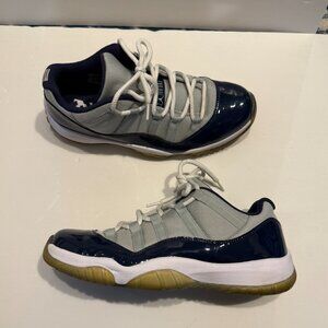 Nike Air Jordan 11 Retro Low Georgetown Mens Size 10.5  * LIGHTLY WORN*